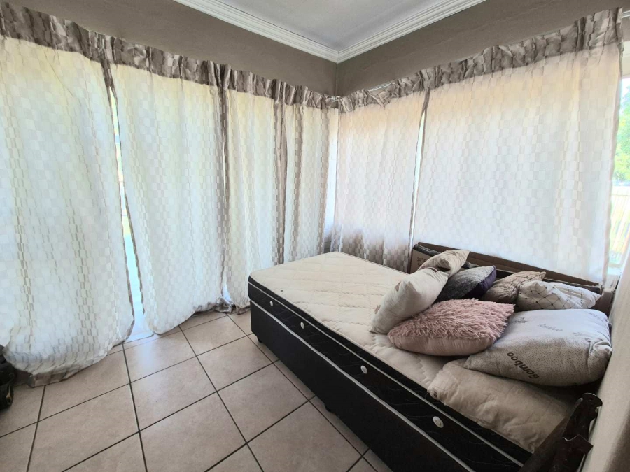 4 Bedroom Property for Sale in Noordhoek Free State